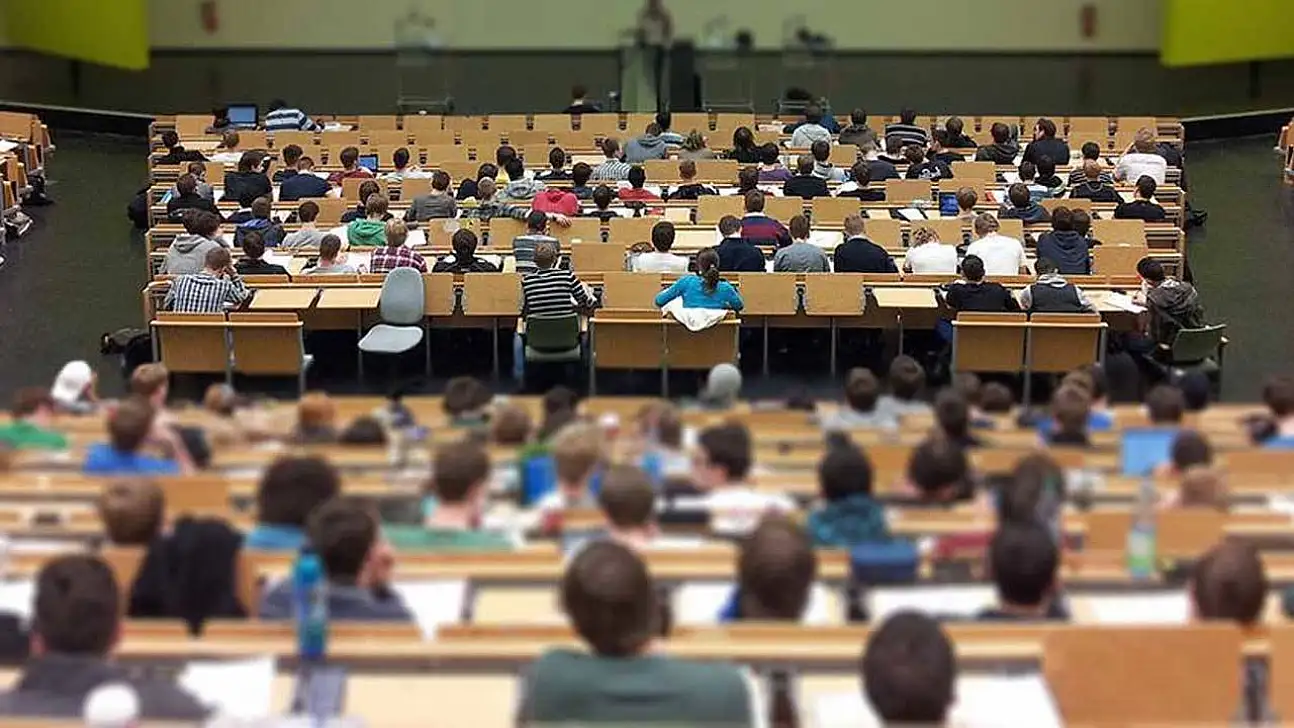 YÖK Başkanı duyurdu: Eğitim süresi kısalıyor, bazı bölümler 3 yılda tamamlanacak