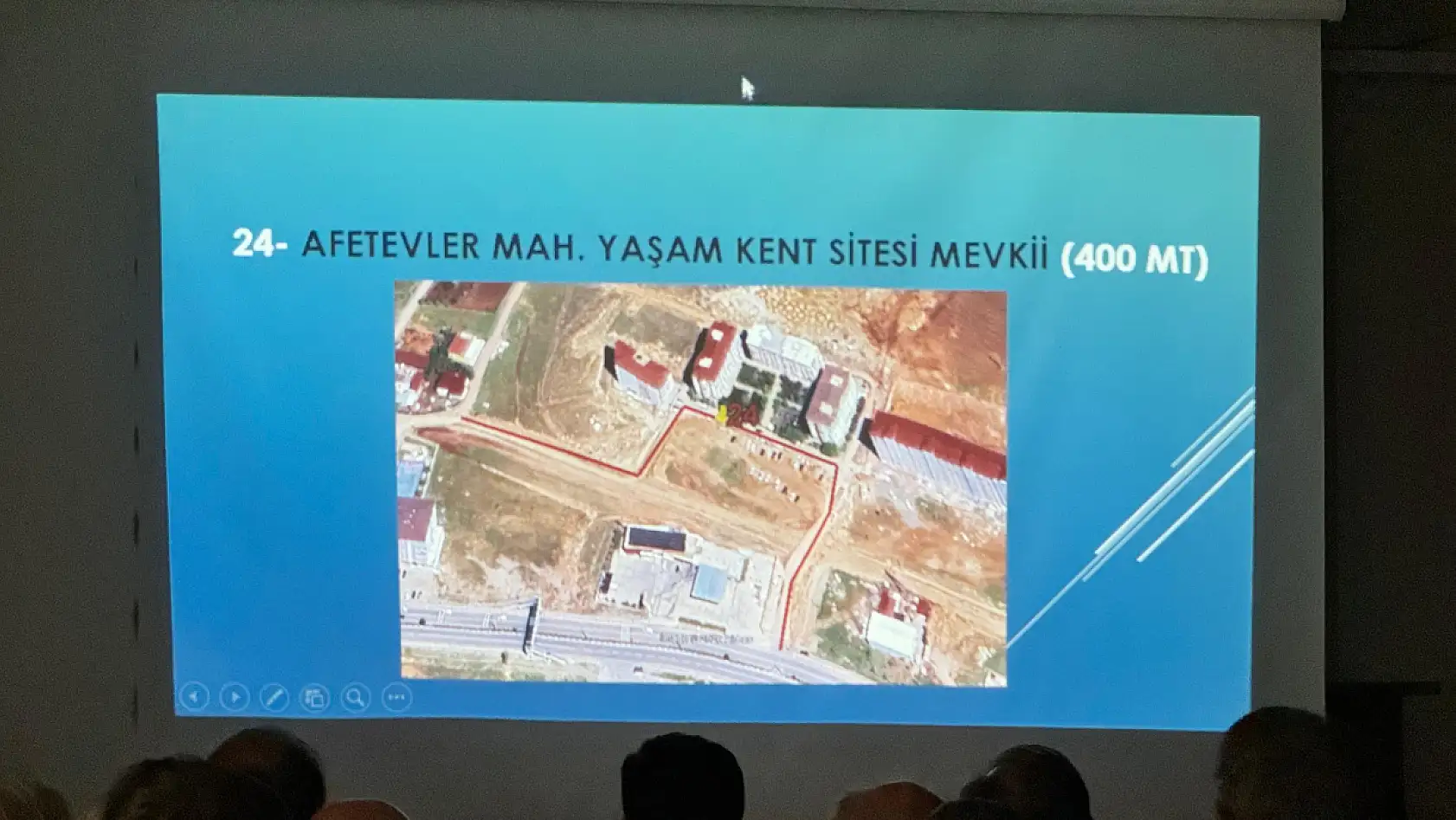 Siirt'te Hangi Yollar Asfaltlanacak? Belediye Yetkilileri Açıkladı | İşte Mahalle Mahalle Tam Liste
