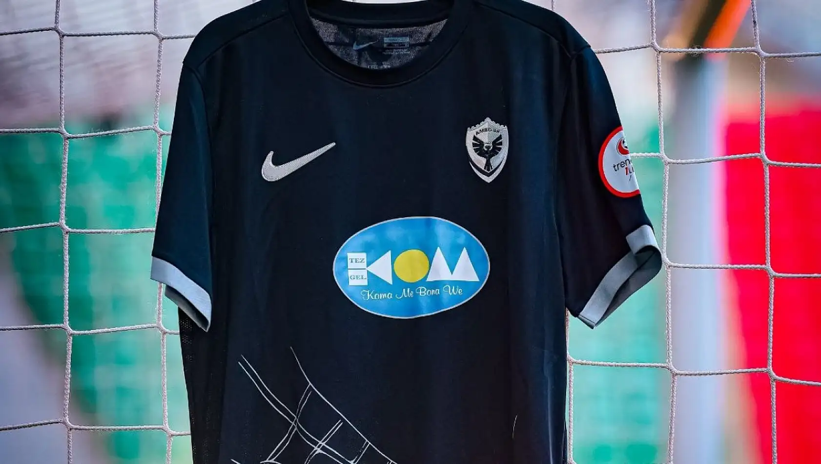 Amedspor'dan Tarihi Adım: Formada Kürtçe Slogan