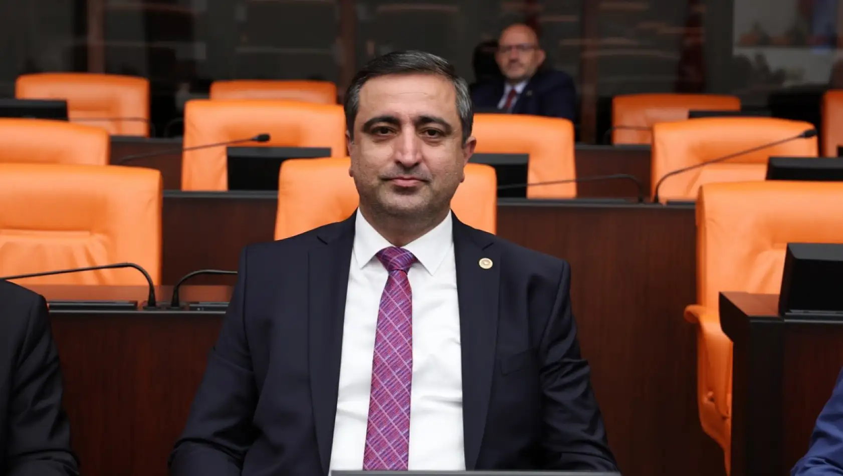 HÜDA PAR Milletvekili Serkan Ramanlı Afrin ve Kobani İçin Maaşını Bağışladı