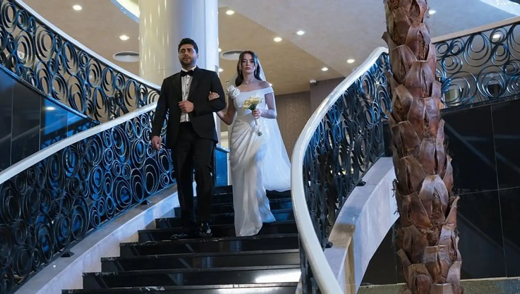 Kızılcık Şerbeti'ne sürpriz transfer: Ünlü oyuncu 'eski sevgili' rolüyle geliyor