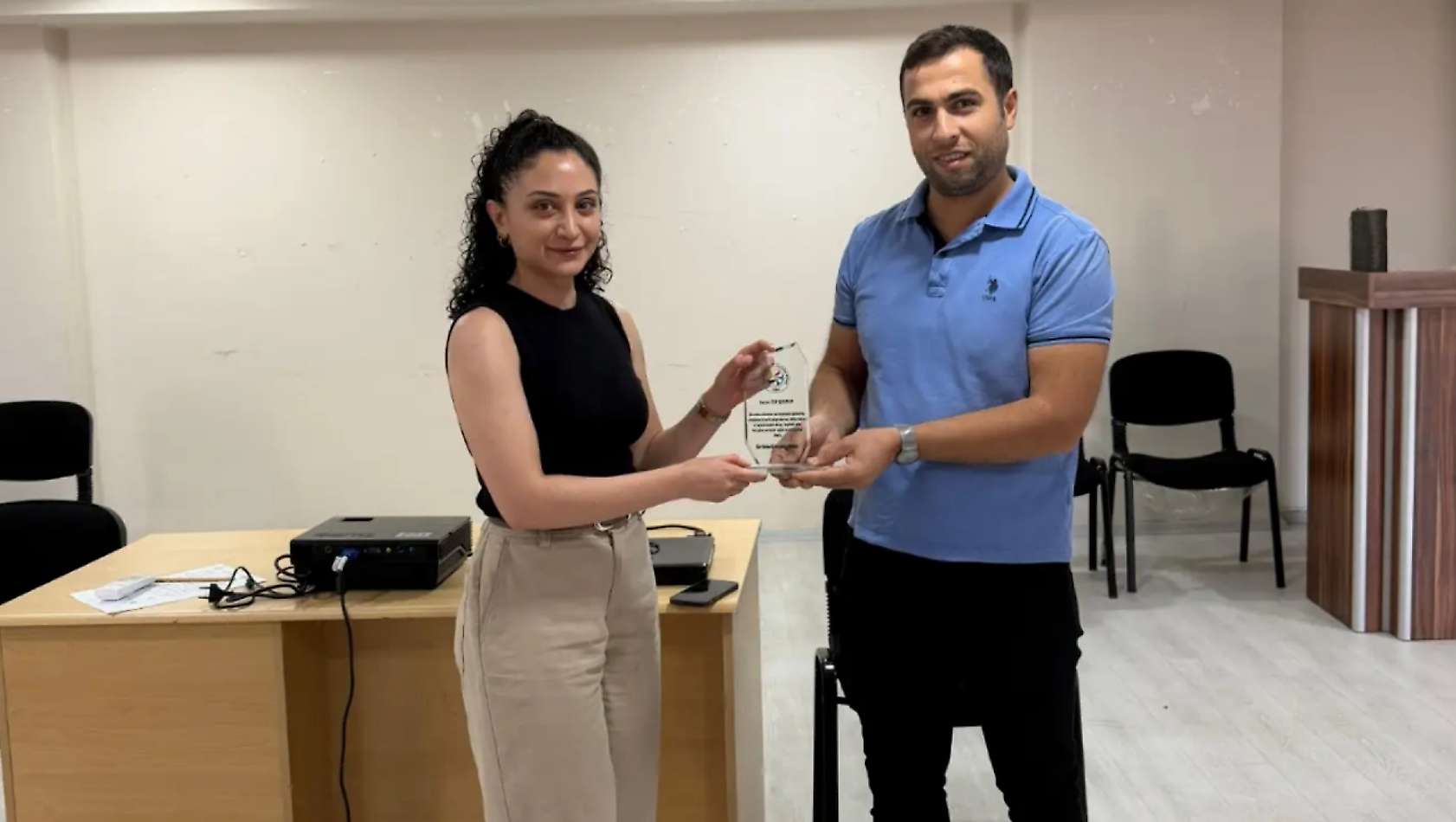 Siirt RAM'ın İlk Fizyoterapisti Elif Şendur İl Dışına Tayin Oldu