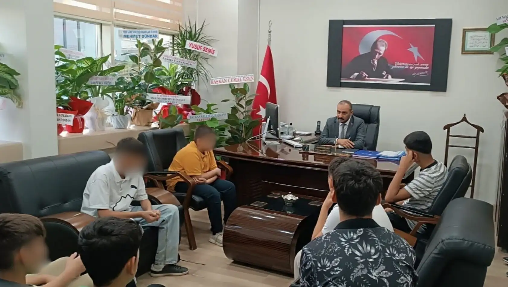 Siirt'te Çocuk Evleri Sakinleri, Hastanede Meslekleri Tanıdı ve İlham Aldı