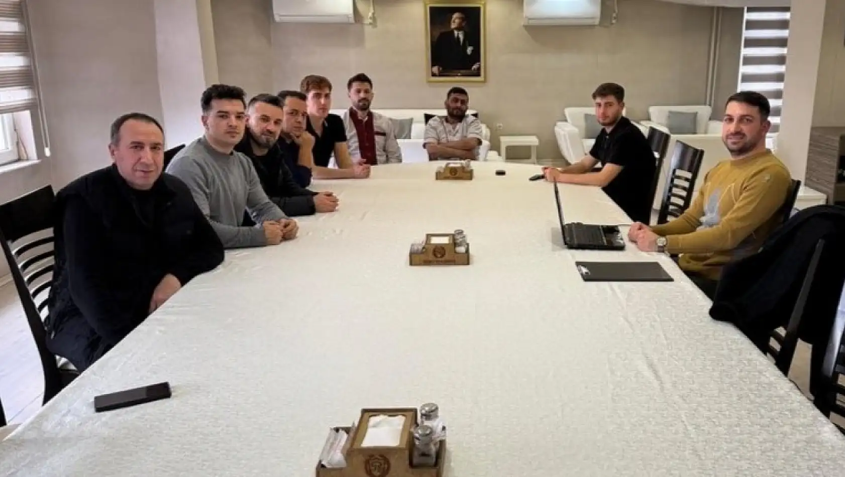 Siirt'te Polisevi Personeline Gıda Güvenliği ve Hijyen Eğitimi