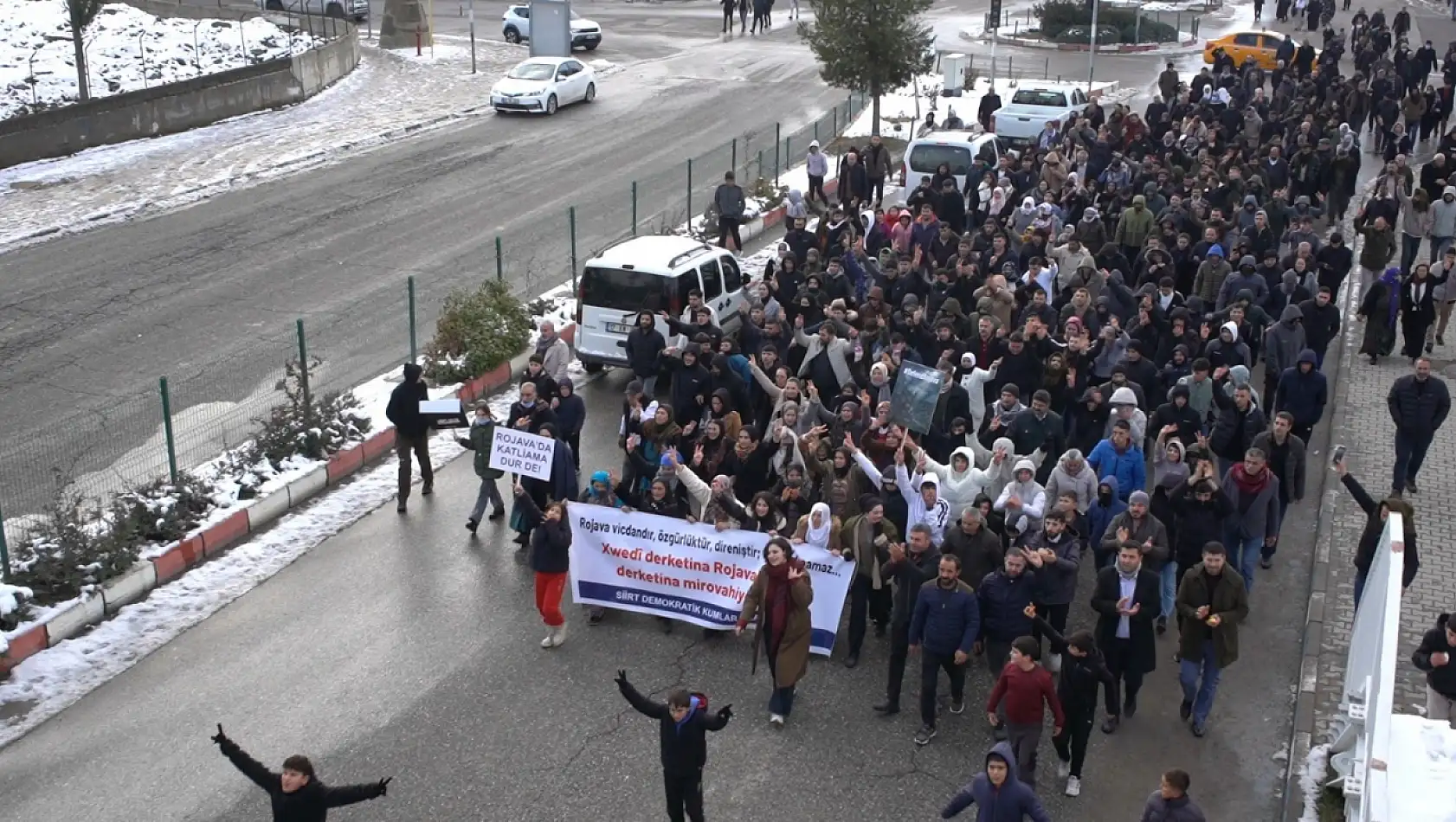 Siirt'te protesto yürüyüşüne polis müdahalesi