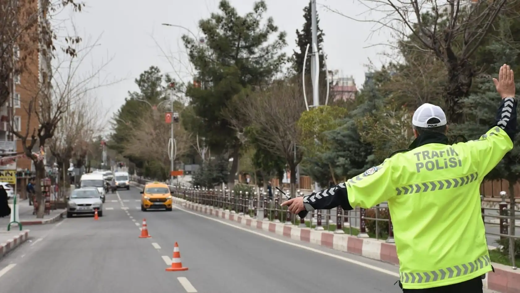 Siirt'te Yılbaşı Öncesi Kritik Açıklama: 2 Bin 472 Personel Görevde