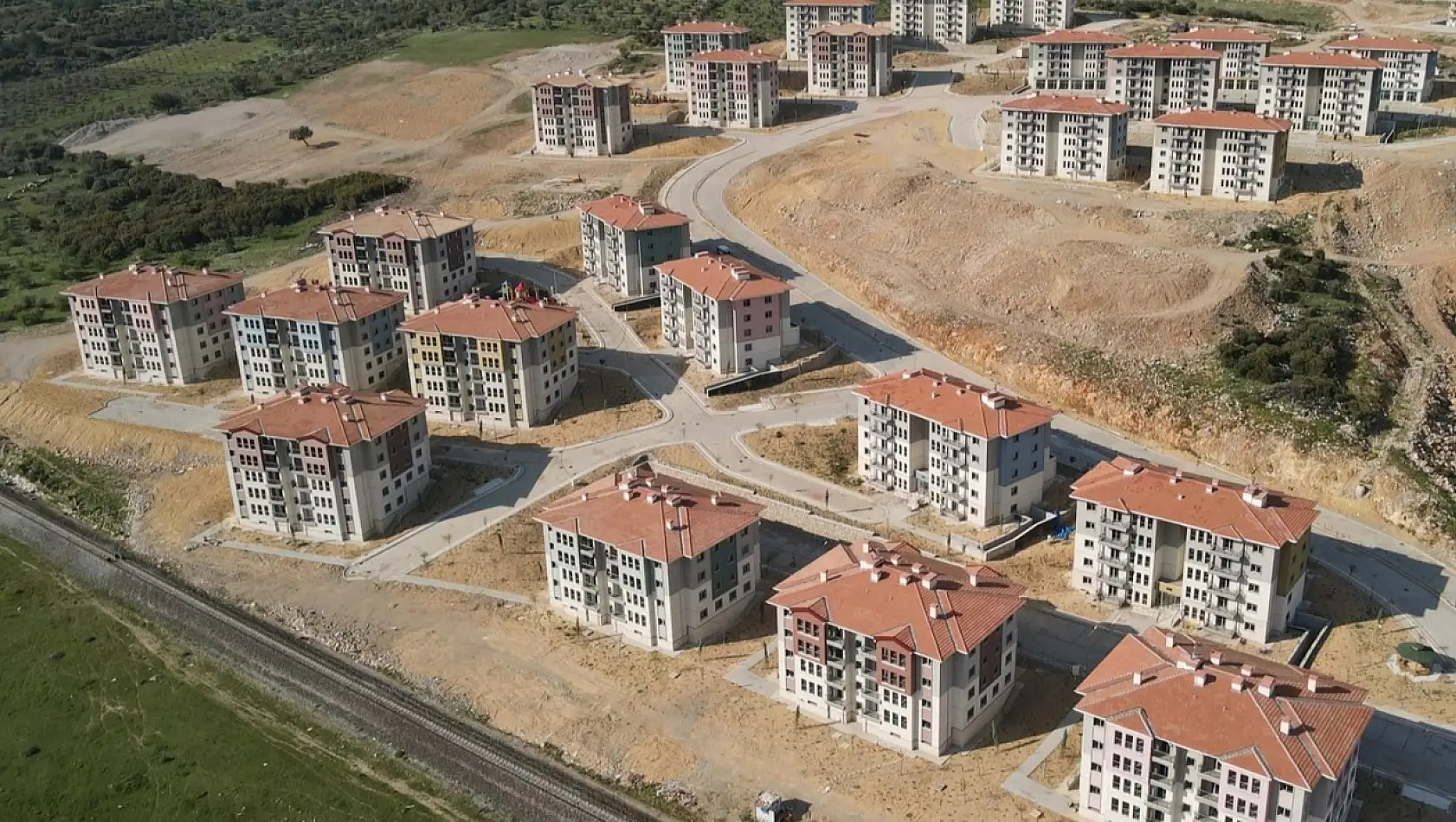 TBMM Gündemindeki Vergi Teklifi: Kira Gelirlerinde İstisna Kalkıyor, Milyonlarca Ev Sahibini İlgilendiren Yükümlülük Geliyor