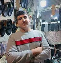 16 yaşında dükkanı devraldı, 3 buçuk metrekarede dede mesleğini sürdürüyor