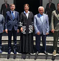 AK Parti Diyarbakır Milletvekili Suna Kepolu Ataman'dan Siirt İl Başkanı Abdulhekim Gider'e Hayırlı Olsun Ziyareti