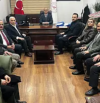 AK Parti heyetinden yeni başhekim Prof. Dr. Servet Yolbaş'a hayırlı olsun ziyareti