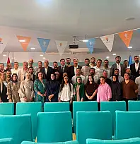 AK Parti'nin Yeni Siirt İl Yönetimi İlk Toplantısını Gerçekleştirdi