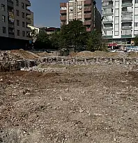 Artı Siirt Gündeme Getirdi: Atatürk İlkokulu'nda İlk Kazma Vuruldu
