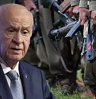 Bahçeli'den Terörsüz Türkiye Sürecine Kritik Mesaj: Suça Karışmayanlar Ailesiyle Kucaklaşmalı