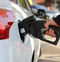 Benzine Zam! Siirt'te Tabelalar Değişti... İşte Güncel Akaryakıt Fiyatları