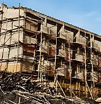 Bugün Park, 60 Yıl Önce Ebe Okuluydu: Siirt'ten Tarihi Kareler