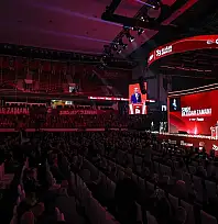 CHP'de Özgür Özel'in A Takımı Belli Oldu: PM ve YDK Seçimleri Tamamlandı