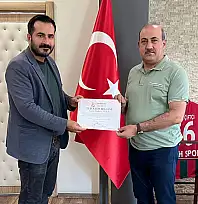 Eruh MYO'dan Başkan Cevher Çiftçi'ye Teşekkür Belgesi