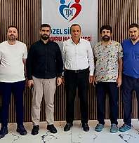 Eski Siirt Milletvekili Osman Ören'den Özel Siirt Duru Hastanesi'ne Nezaket Ziyareti