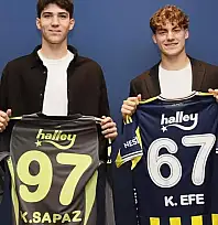 Fenerbahçe'den Altyapıya Önemli Yatırım: İki Genç Futbolcuya Profesyonel Sözleşme