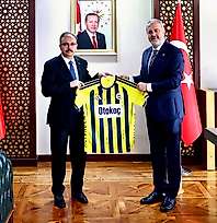 Fenerbahçe Yönetim Kurulu Üyesi Mehmet Aydın, Siirt Valisi Kızılkaya'yı Ziyaret Etti