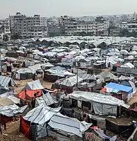 Gazze'de Çadırları Su Bastı: Hamas'tan Uluslararası Topluma 'Acil Yardım' Çağrısı