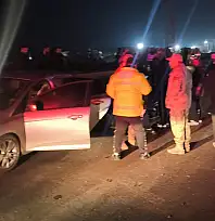 İki Kardeşin Arka Arkaya Yaptığı Kazada 8 Kişi Yaralandı! Siirt Sağlık Ekibi İlk Müdahaleyi Yaptı