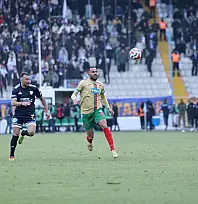 Lider Amedspor 2 Oyuncu İle Yolarını Ayırdı