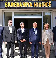 Nihat Özdemir Kızı Ebru Özdemir Kurtalan Belediyesi'ni Ziyaret Etti