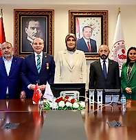 Onursal Başkan Seyithan Solmaz'dan İçişleri Bakan Yardımcısı Kübra Güran Yiğitbaşı'na Ziyaret