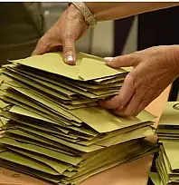 ORC'nin Son Anketi Gündem Oldu: AK Parti İlk Sırada, CHP Üçüncü Sıraya Geriledi