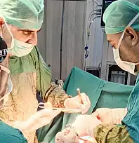 Özel Siirt Hayat Hastanesi'nde Zorlu Diyafram Hernisi Ameliyatı Başarıyla Tamamlandı
