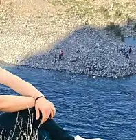 Serinlemek İçin Ilısu Baraj Gölüne Giren 3 Çocuk Babası Ramazan Esin Yaşamını Yitirdi