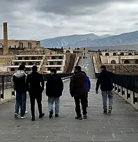 Siirt Aile ve Sosyal Hizmetler'den çocuklara Hasankeyf sürprizi