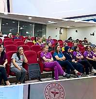 Siirt Eğitim ve Araştırma Hastanesinde 'Sezaryen Klinik Protokolü' Eğitimi