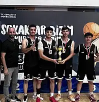 Siirt Erkek Basketbol Takımı Türkiye'nin En İyi 16 Takımı Arasına Girdi