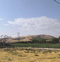 Siirt'in Kayabağlar Beldesinde Milyonlarca Liralık Çim Saha Atıl Kaldı