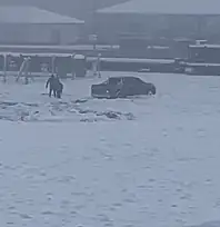 Siirt Kurtalan'da kar üzerinde önce drift yaptı sonra kara saplandı