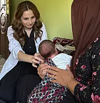 Siirt Pervari'de Gebe ve Lohusalara Evde Sağlık Hizmeti Sürüyor