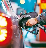 Siirt'te Akaryakıt Fiyatları Güncellendi: Motorin 77 TL Sınırında! İşte İstasyona Göre Fiyatlar
