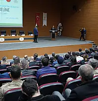 Siirt'te denetimli serbestliğin 20. yılı panelle ele alındı: ''Amaç cezalandırmak değil, topluma kazandırmak''