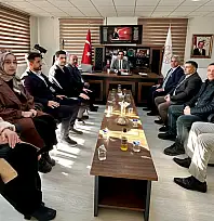 Siirt'te Eğitim Değerlendirme Toplantısı: Müdür Saz, Tillo'daki Okul Müdürleriyle Bir Araya Geldi