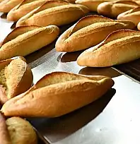 Siirt'te Ekmeğe Zam Geldi: Fiyat 15 TL'ye Yükseldi
