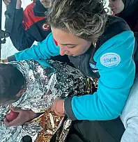 Siirt'te Güneş Enerjisi Santralinde Donmak Üzere Olan İşçi Kurtarıldı