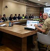 Siirt'te Haftalık Güvenlik ve Asayiş Toplantısı Gerçekleştirildi