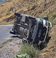 Siirt'te Hastaya Giden Ambulans Devrildi