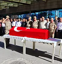 Siirt'te Jandarma Uzman Çavuş Mehmet Salih Sarıyer İçin Askeri Tören Düzenlendi