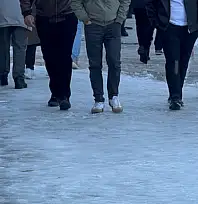 Siirt'te kar yağışı sonrası düşmeler arttı: Uzmandan hayati uyarılar