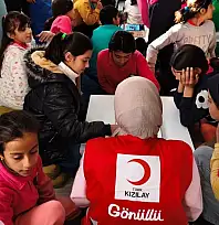Siirt'te Kızılay'dan Çocuklara Yönelik Eğitici ve Sosyal Program