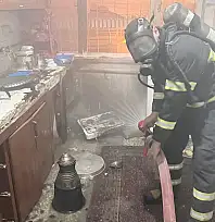 Siirt'te Mutfakta Unutulan Yemek Ev Yangınına Neden Oldu