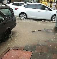Siirt'te Sağanak Yağış Sonrası Sokaklarda Su Birikintileri Oluştu: Altyapı Güçlendirme Şart